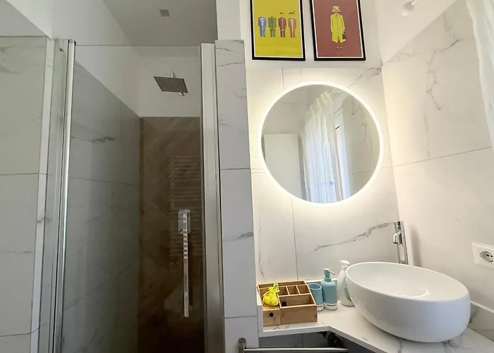 Se212 - Senigallia, Delizioso Bilocale In Centro Con Corte Esclusiva *